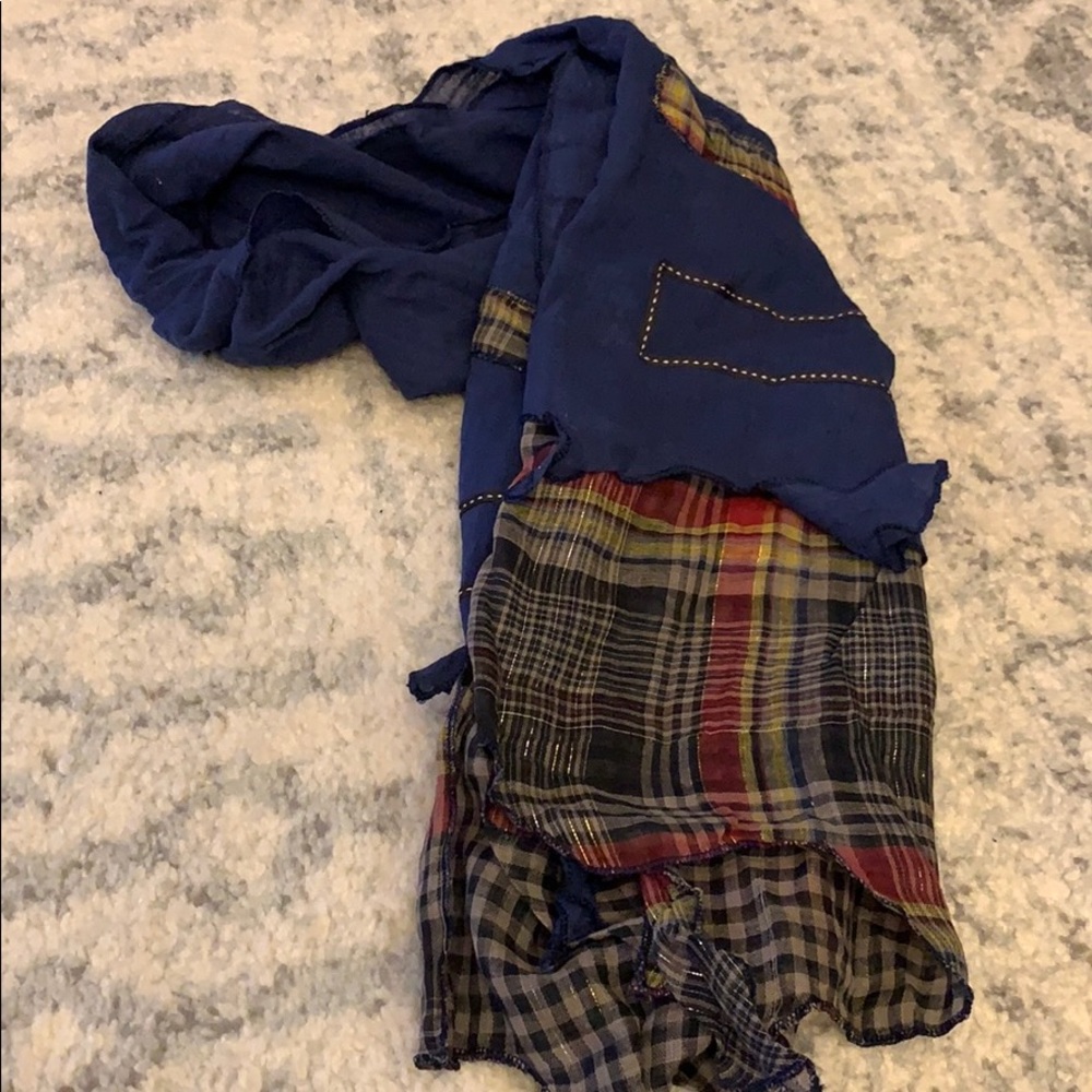 Scarf - Picture 2 of 2